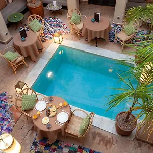 Aliya Bed & Breakfast